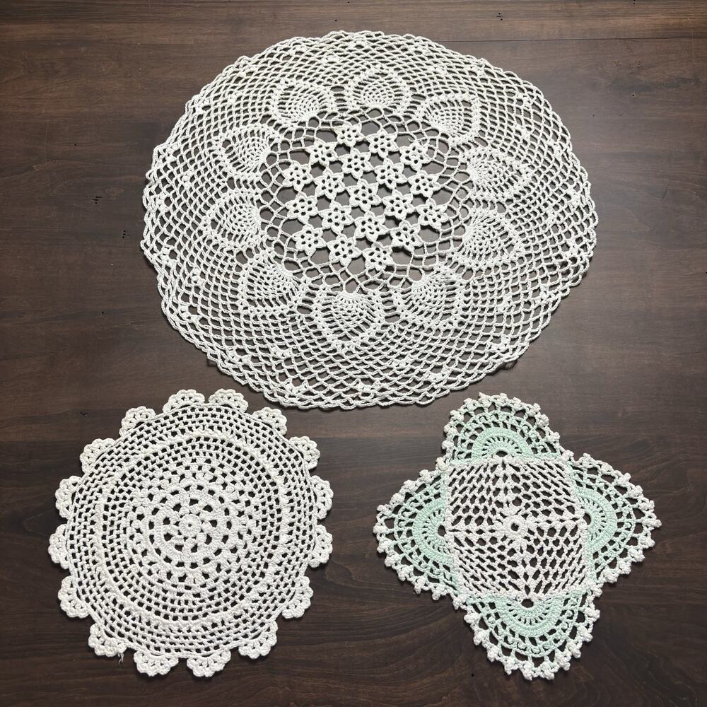 VTG lot 3 Hand Crochet Doilies Cotton Off White Round CottageCore Country Granny